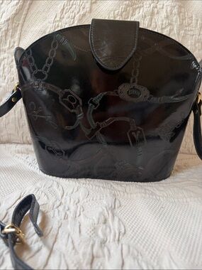Leather  equestrian vintage Shoulder Bag with Embossed details beautiful